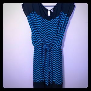 3/$20 Cute chevron dress